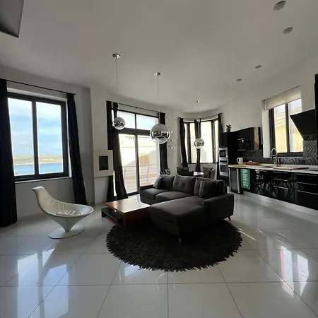 Sea Views St. Paul's Bay